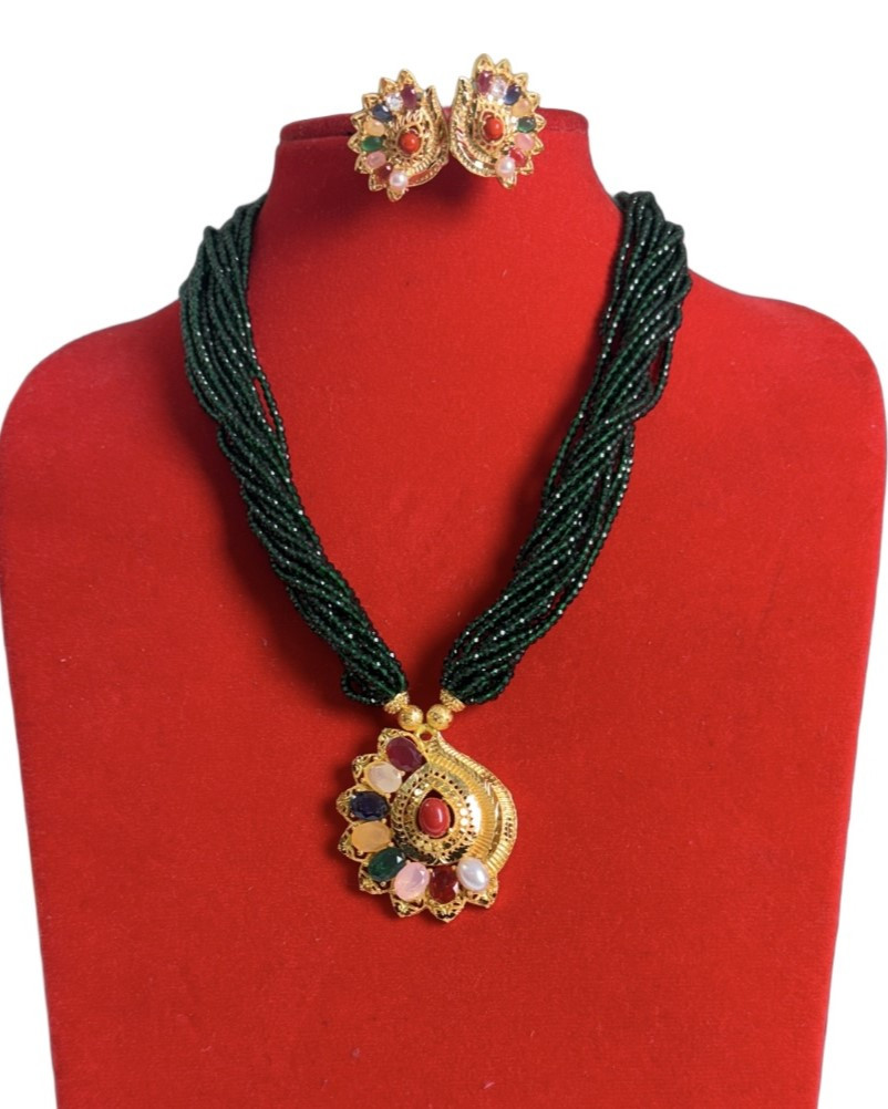 Gold-Plated Green Beaded potey & Earring Set Gold-Plated Green Beaded potey & Earring Set - Image 1
