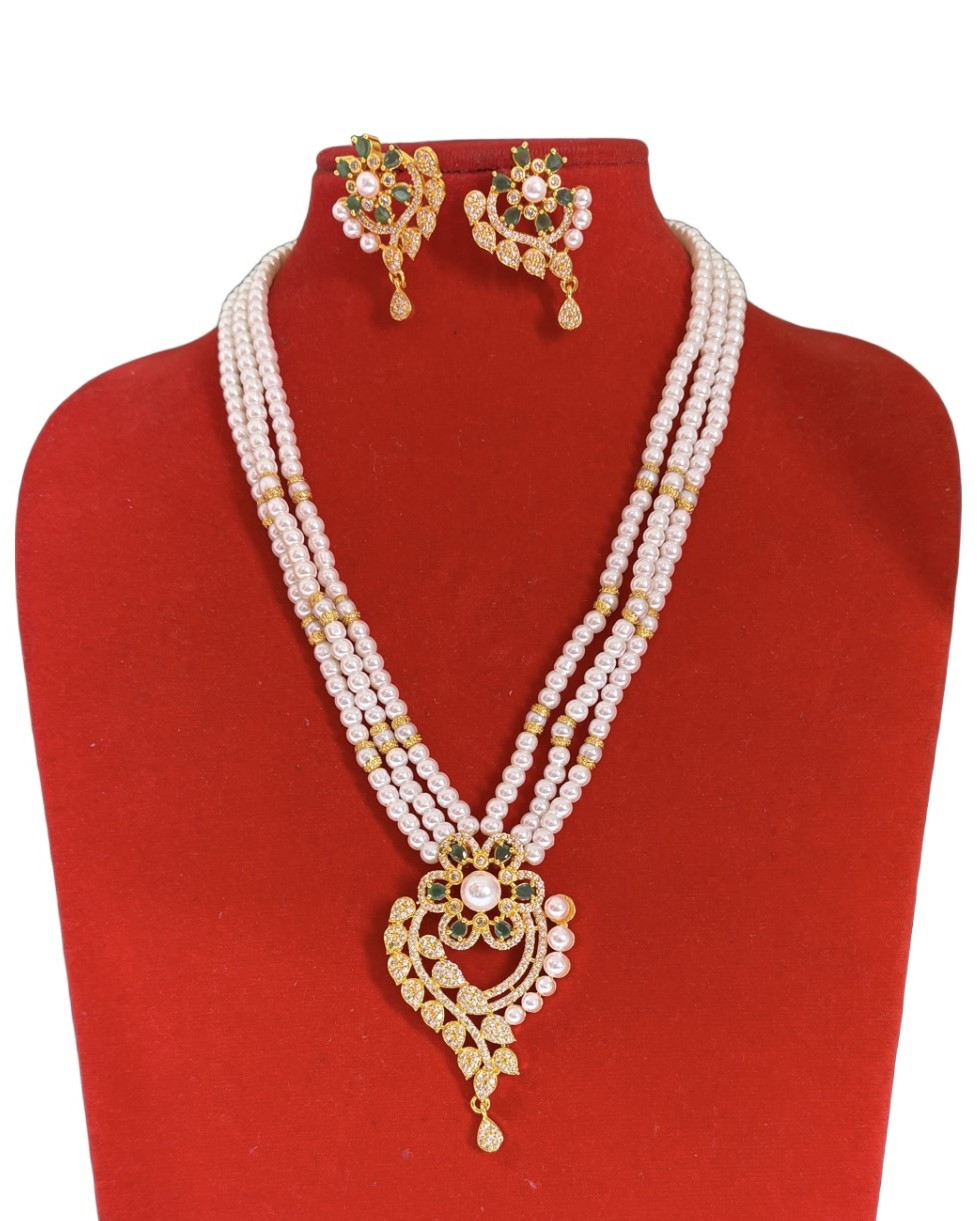 moti set Opulent Pearl Necklace Set with Intricate Gold-Plated Pendant & Matching Earrings - Image 1