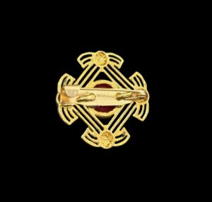 Vintage Gold-Tone Filigree Brooch with Red Cabochon – Statement Pin - Image 2